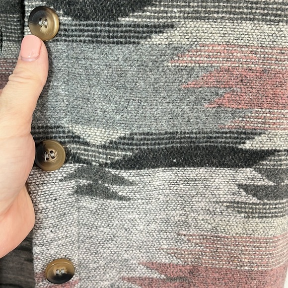 Papillon Aztec shacket - Picture 3 of 4